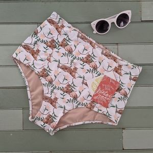 🐅KJ Tiger print high waisted bottoms